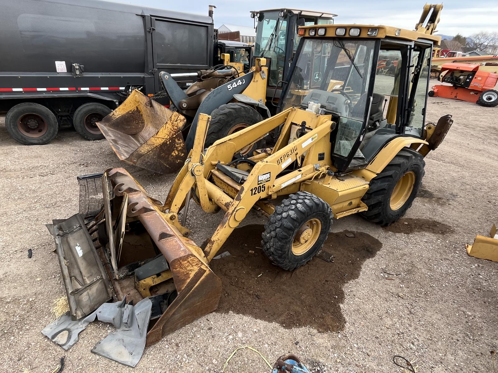 ./imagenes/INVOICE/2019/17259/RETROEXCAVADORA CATERPILLAR 416D (2).JPG